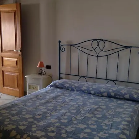 Agenzia Isotur Nontiscordardime Apartment Ponza