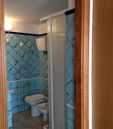 Agenzia Isotur Nontiscordardime Apartment *